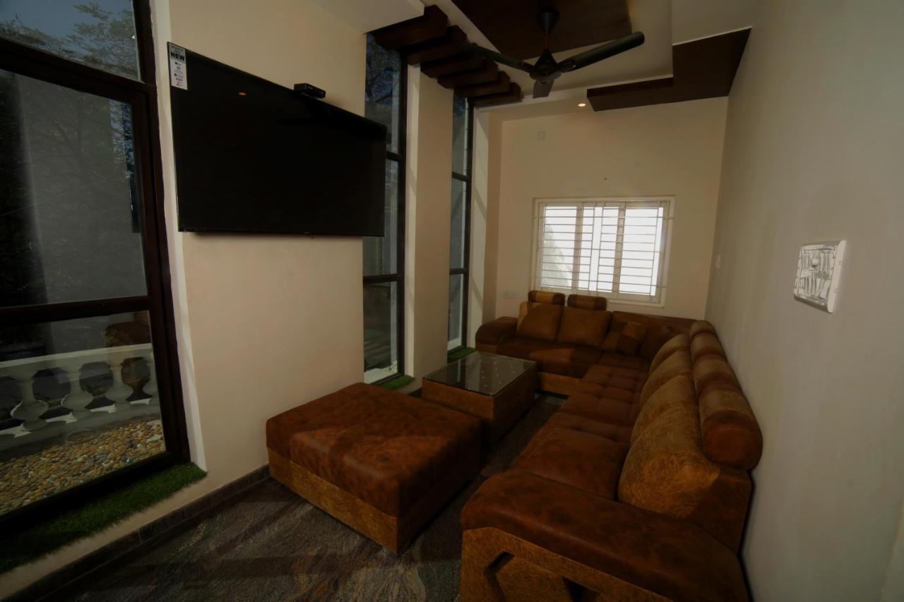 Jai Wings Otel Pondicherry Dış mekan fotoğraf